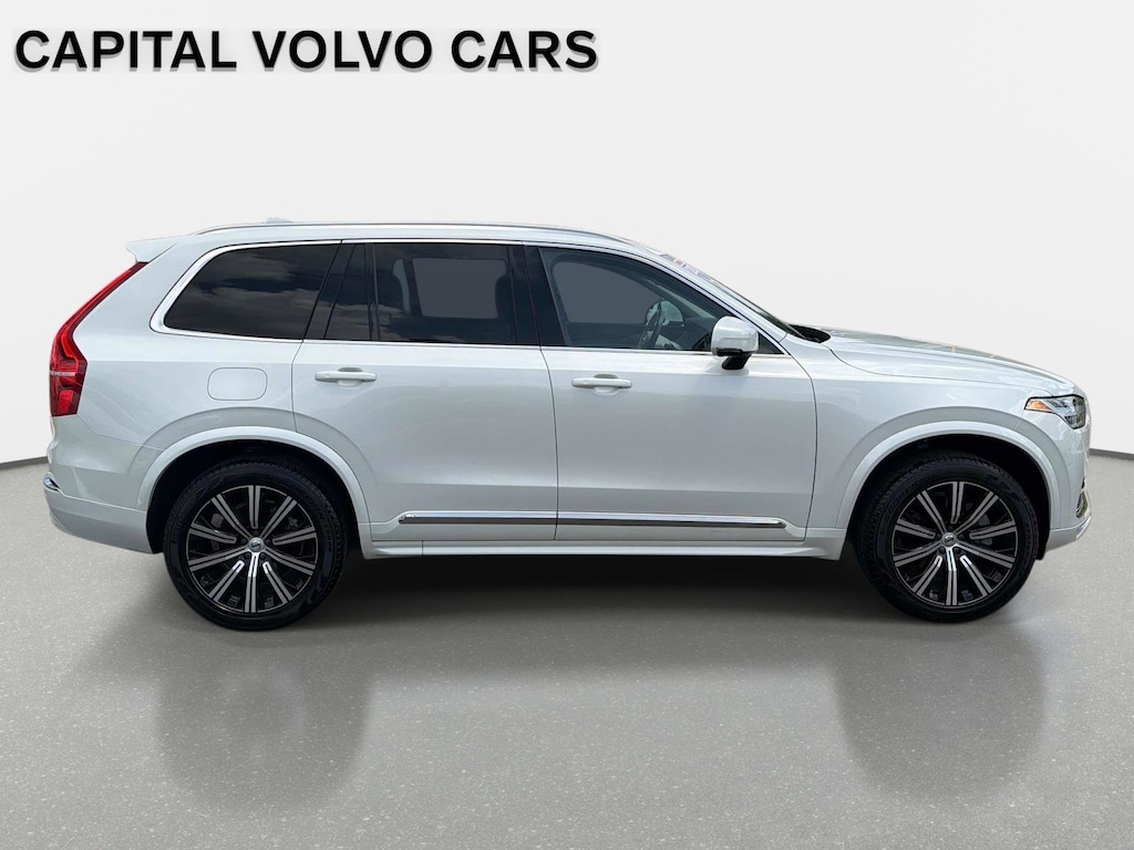 Used 2025 Volvo XC90 B6 Core SUV