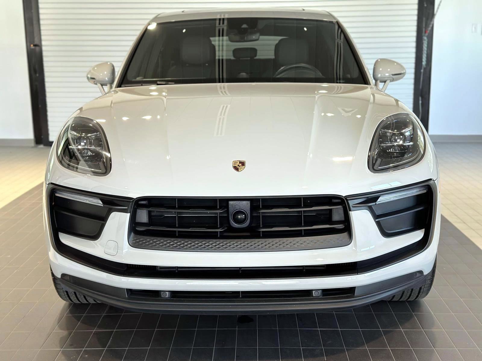 Used 2024 Porsche Macan Base with VIN WP1AA2A55RLB09409 for sale in Tallahassee, FL