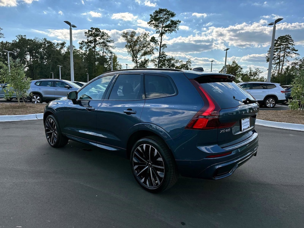New 2026 Volvo XC60 B5 Ultra SUV