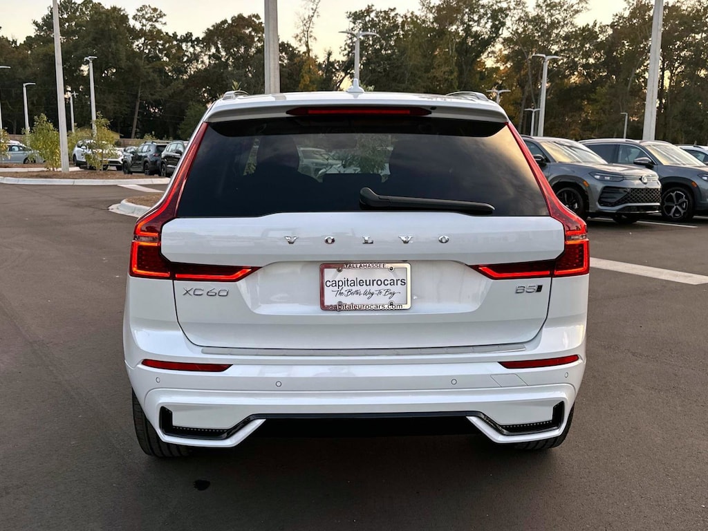 New 2026 Volvo XC60 B5 Plus SUV