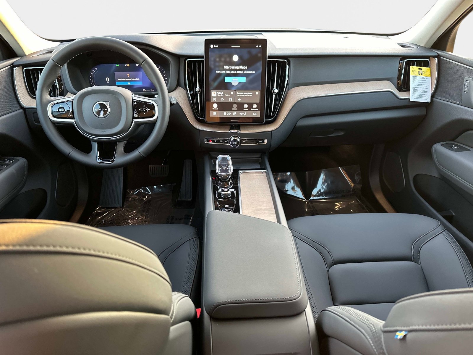 2026 Volvo XC60 Core - Photo 16
