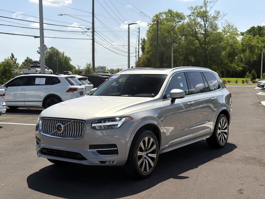 Certified 2025 Volvo XC90 B5 Core SUV