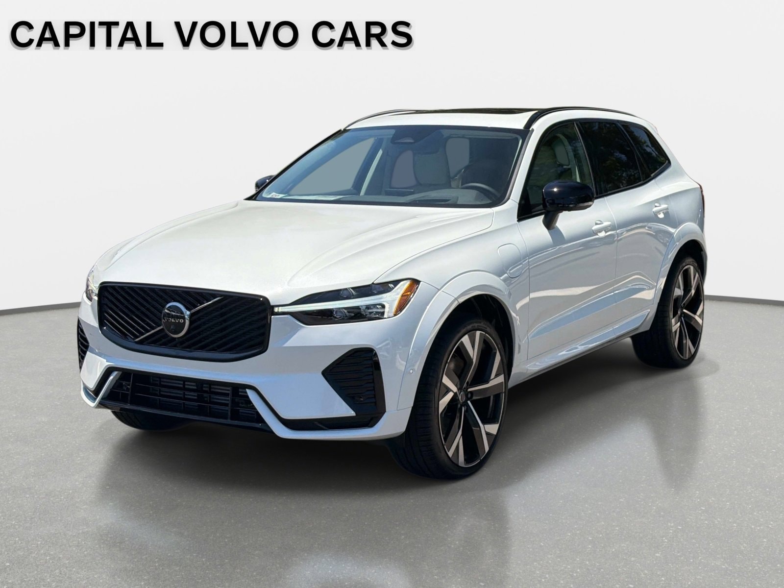 2026 Volvo XC60 T8 Ultra Dark AWD's photo