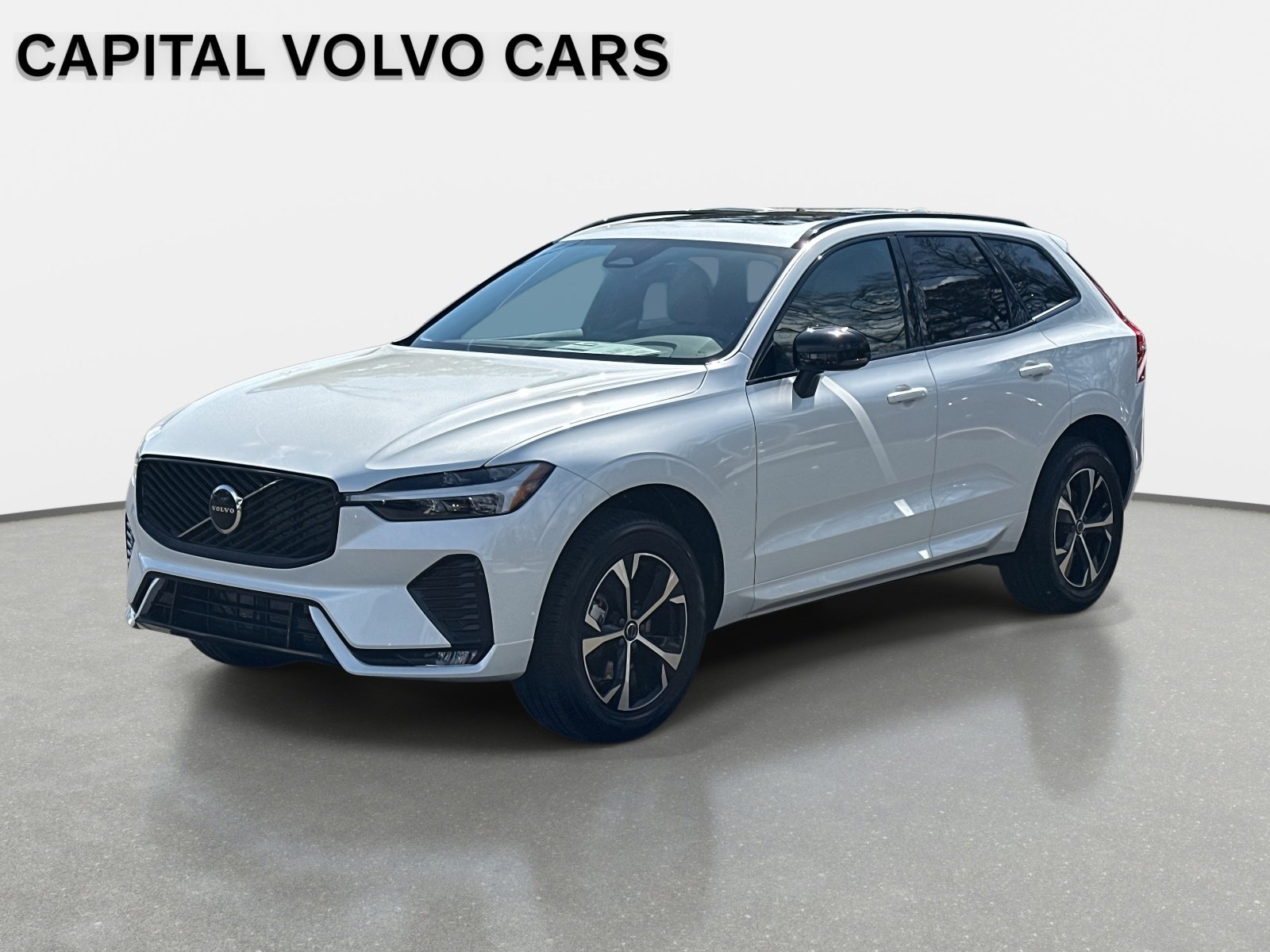 2026 Volvo XC60 B5 Core Dark AWD's photo