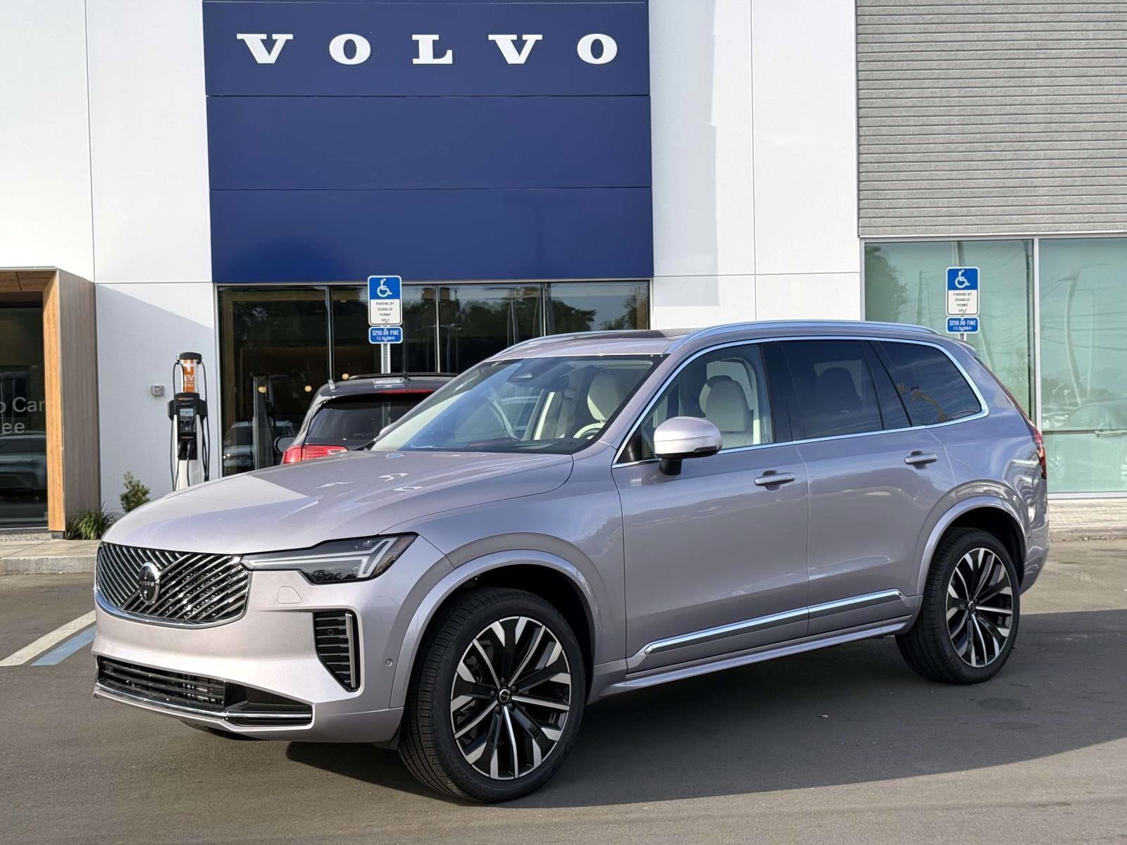 2026 Volvo XC90 Ultra's photo