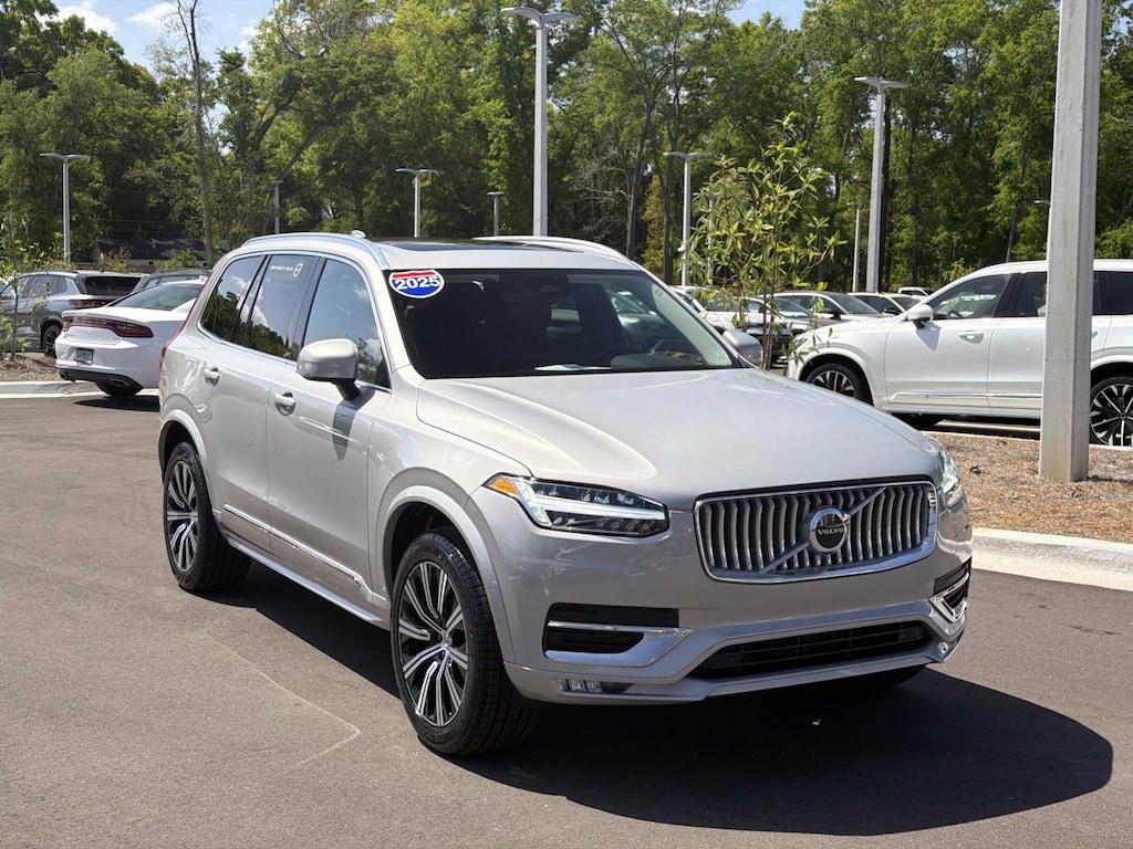 Certified 2025 Volvo XC90 B5 Core SUV
