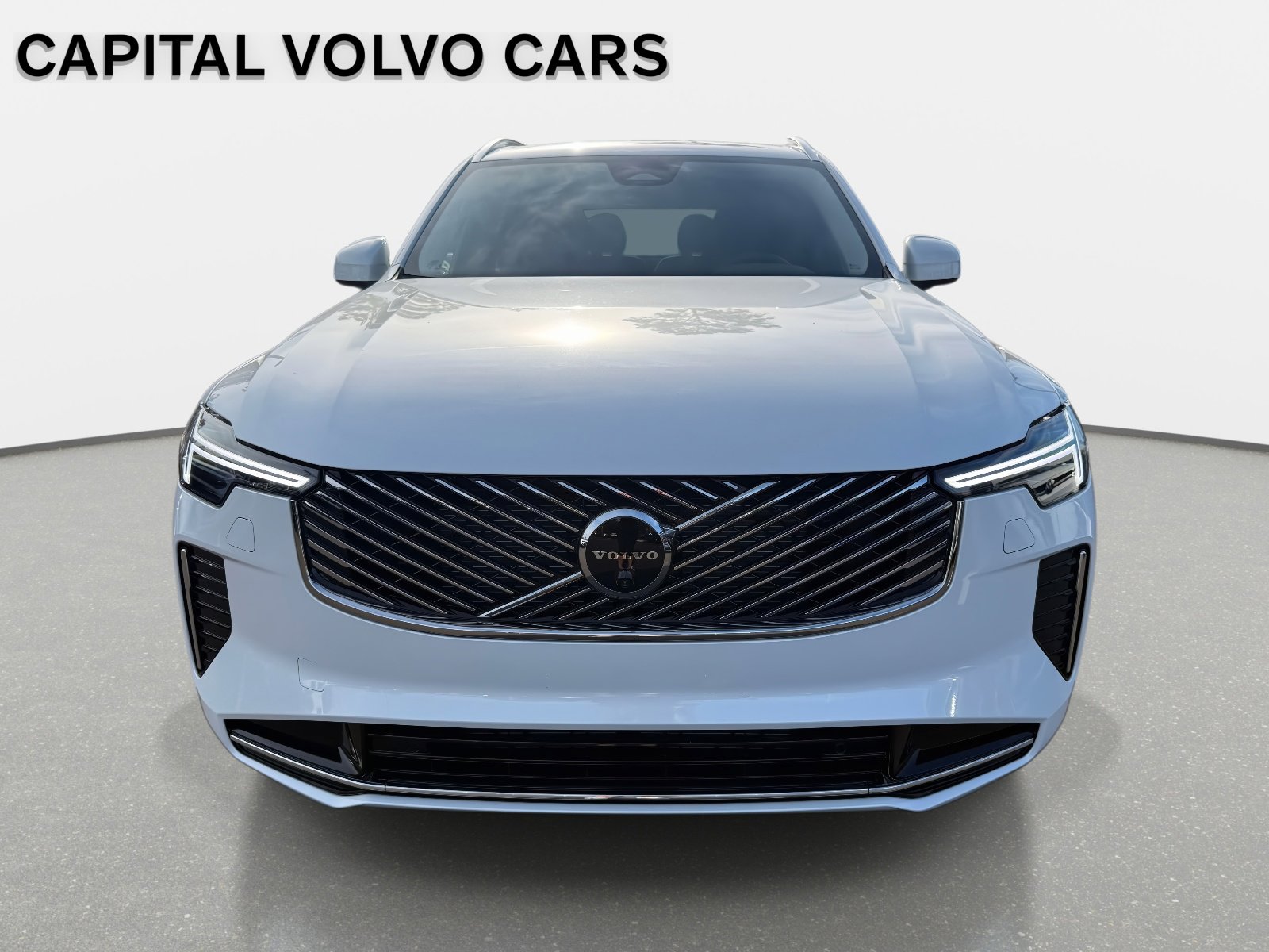 2026 Volvo XC90 Plus - Photo 8