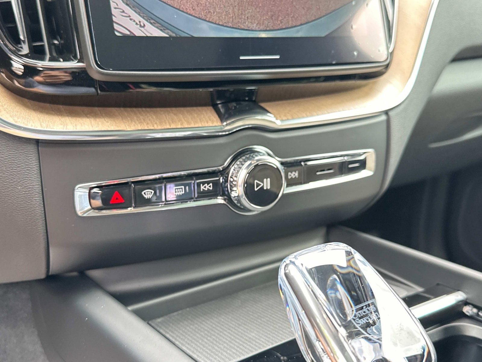 2026 Volvo XC60 Core - Photo 23