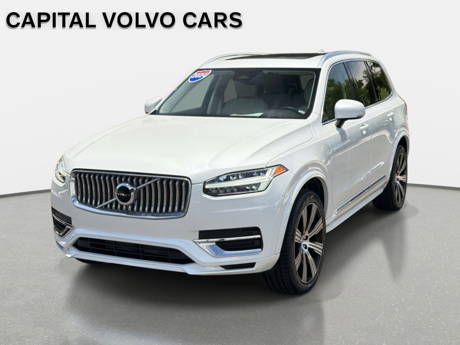 2024 Volvo XC90 T8 Recharge Core Bright Theme 4WD's photo