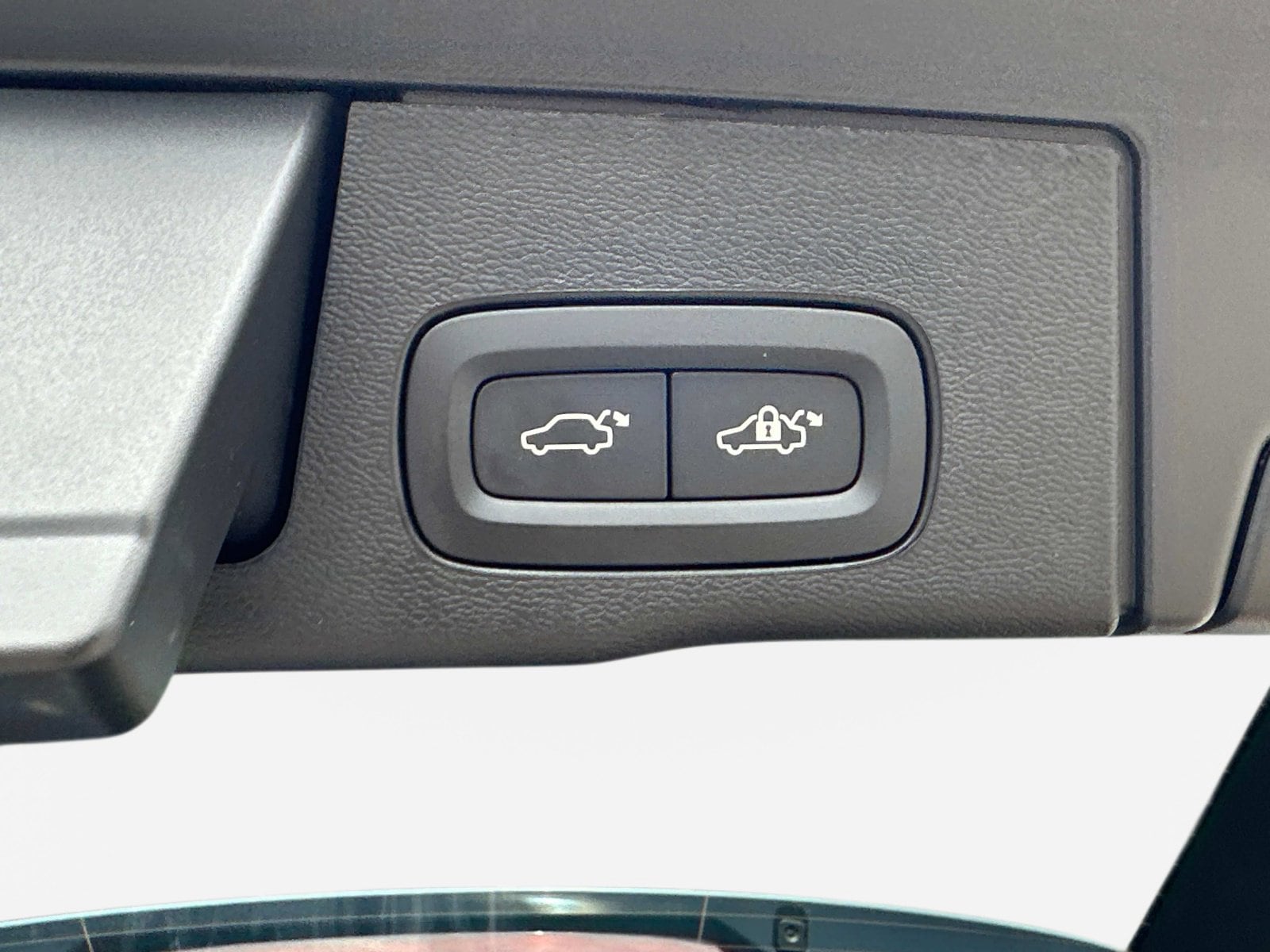 2026 Volvo XC60 Core - Photo 12