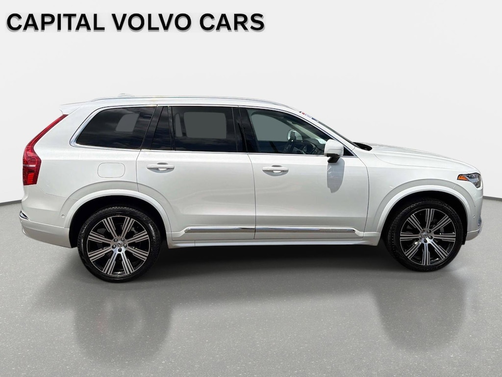Certified 2024 Volvo XC90 plug-in hybrid T8 Plus Bright 7-Seater SUV