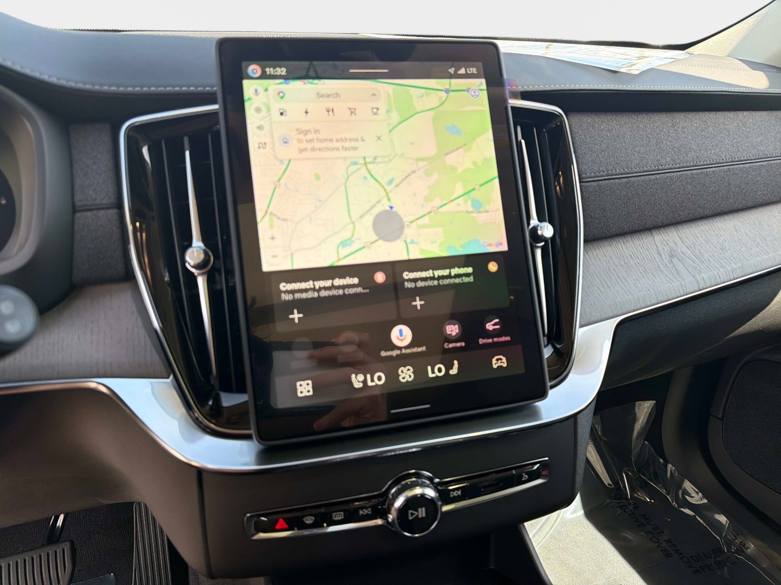 2026 Volvo XC90 Ultra - Photo 22