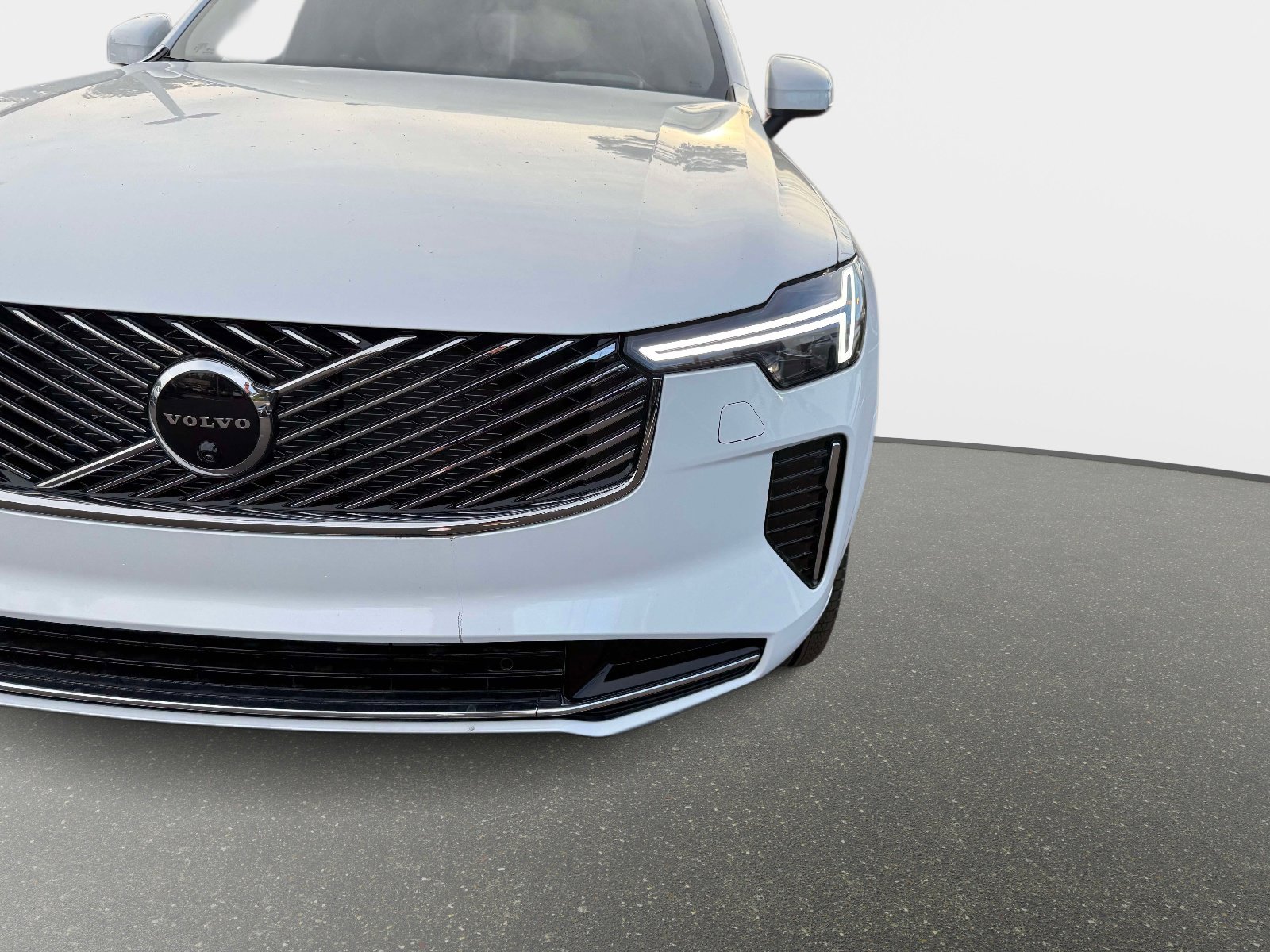 2026 Volvo XC90 Ultra - Photo 9