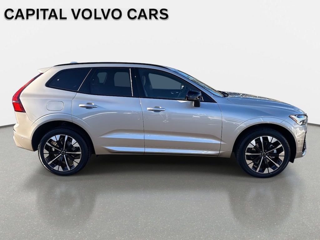 New 2026 Volvo XC60 B5 Plus SUV