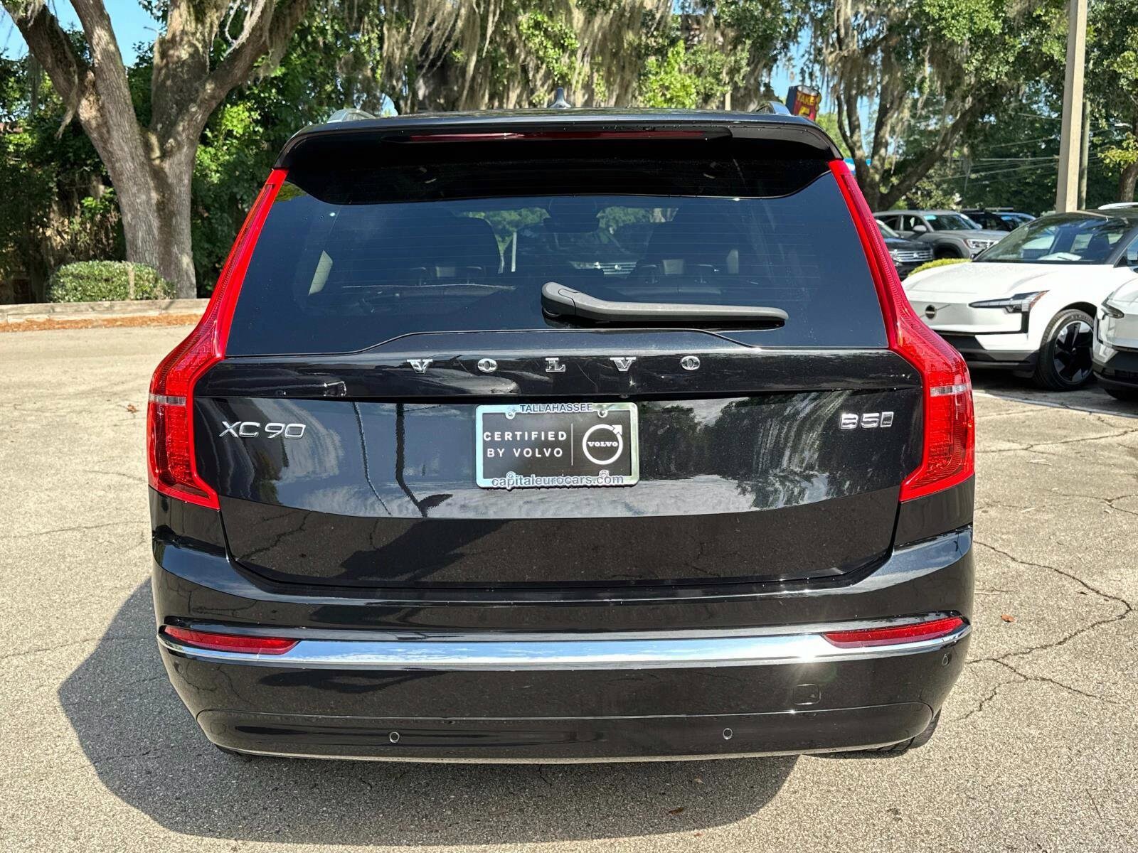 2024 Volvo XC90 B5 Core photo 4