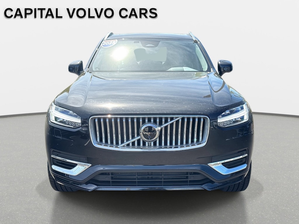 Certified 2025 Volvo XC90 plug-in hybrid T8 Plus 7-Seater SUV