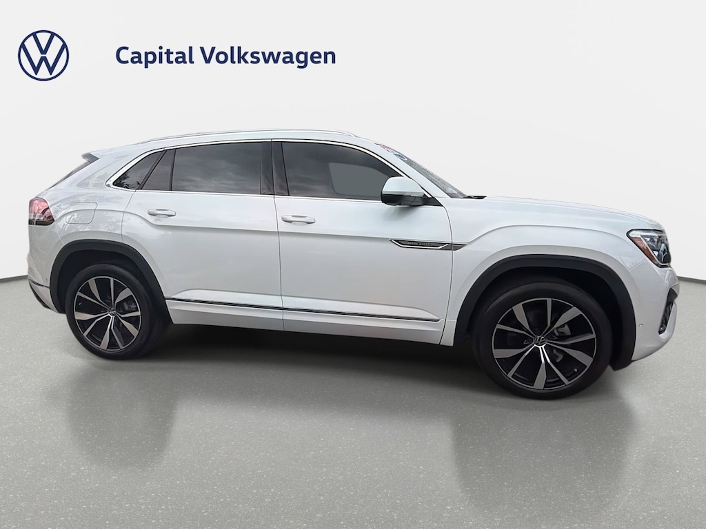 Used 2024 Volkswagen Atlas Cross Sport 2.0T SEL Premium R-Line SUV
