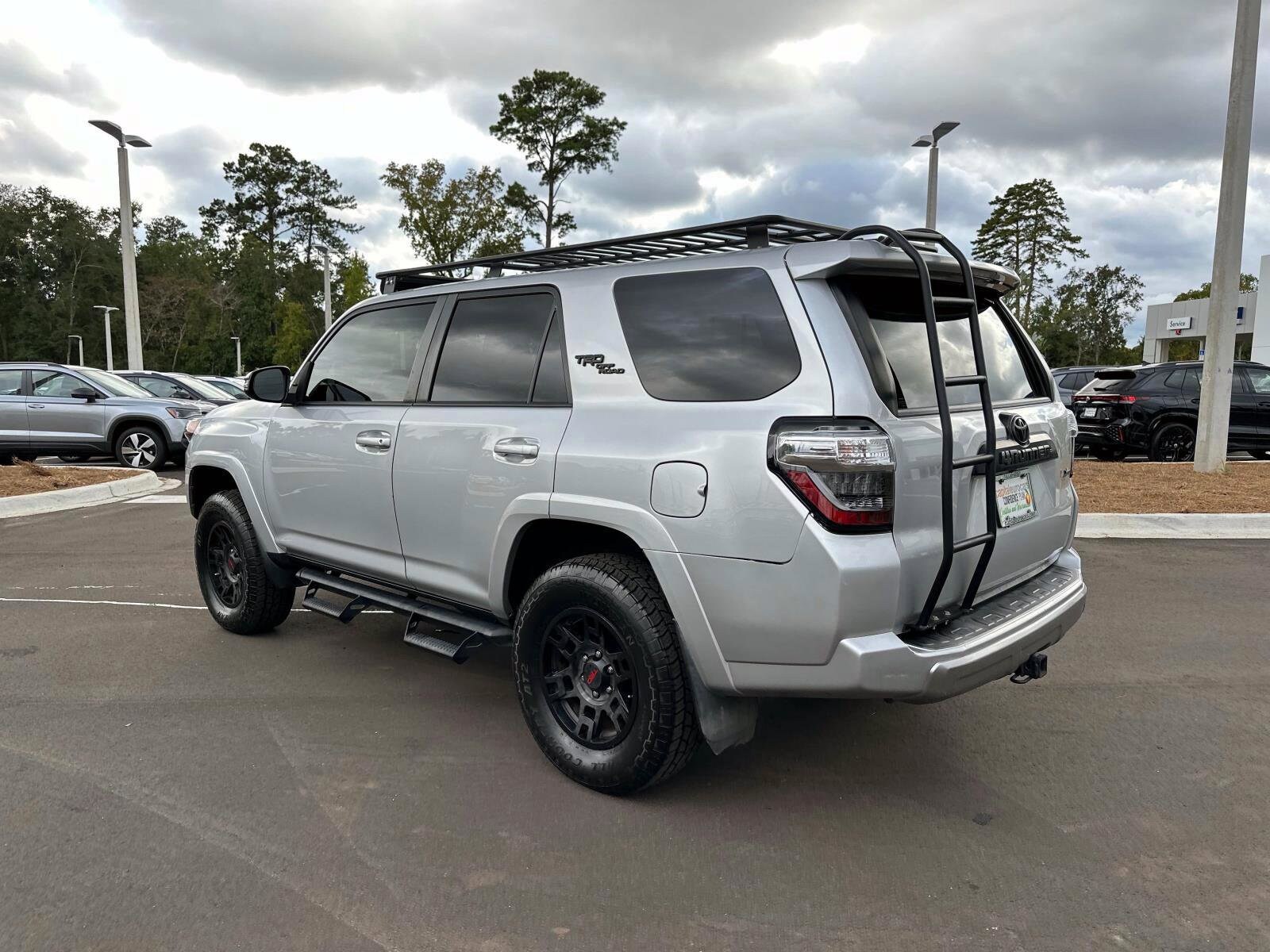 2020 Toyota 4Runner TRD Premium photo 3