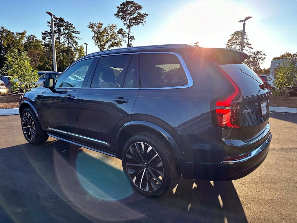 New 2026 Volvo XC90 B6 Plus 7-Seater SUV