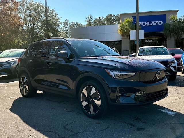 2024 Volvo XC40 Recharge Pure Electric Twin Plus SUV