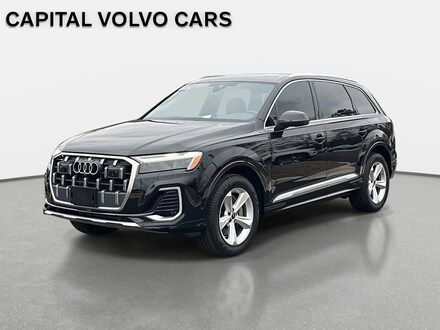 2025 Audi Q7 45 Premium SUV
