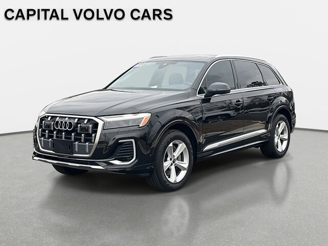 2025 Audi Q7 45 Premium SUV