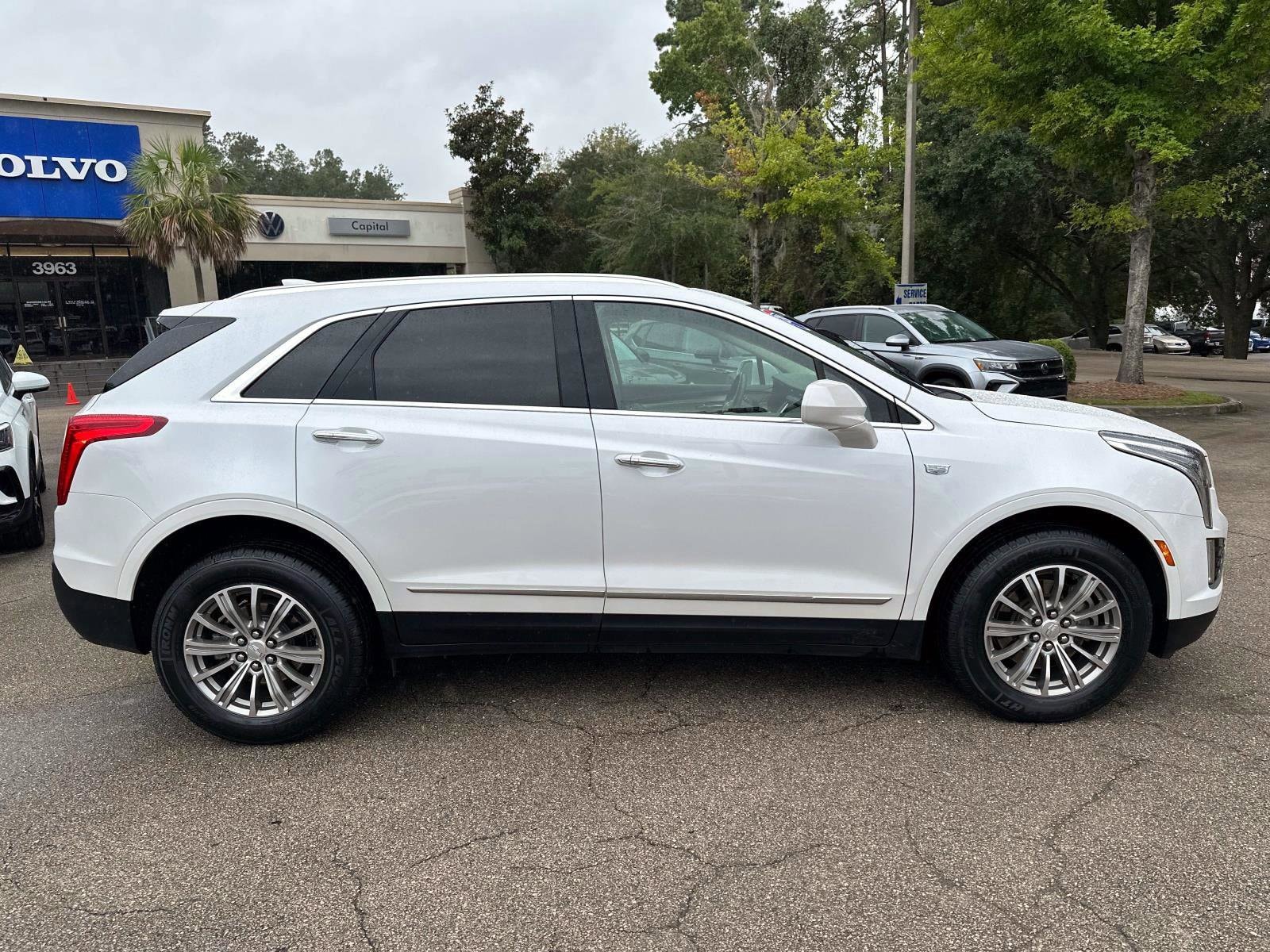 Used 2019 Cadillac XT5 Luxury with VIN 1GYKNCRS6KZ208425 for sale in Tallahassee, FL