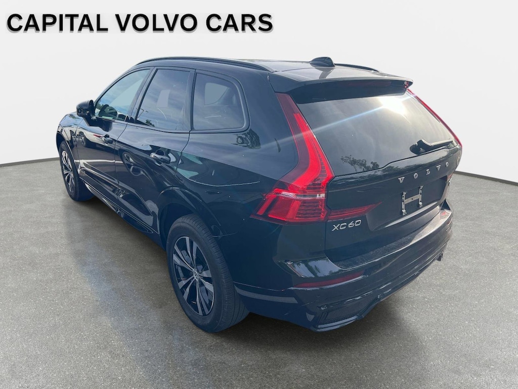 Certified 2025 Volvo XC60 B5 Core SUV