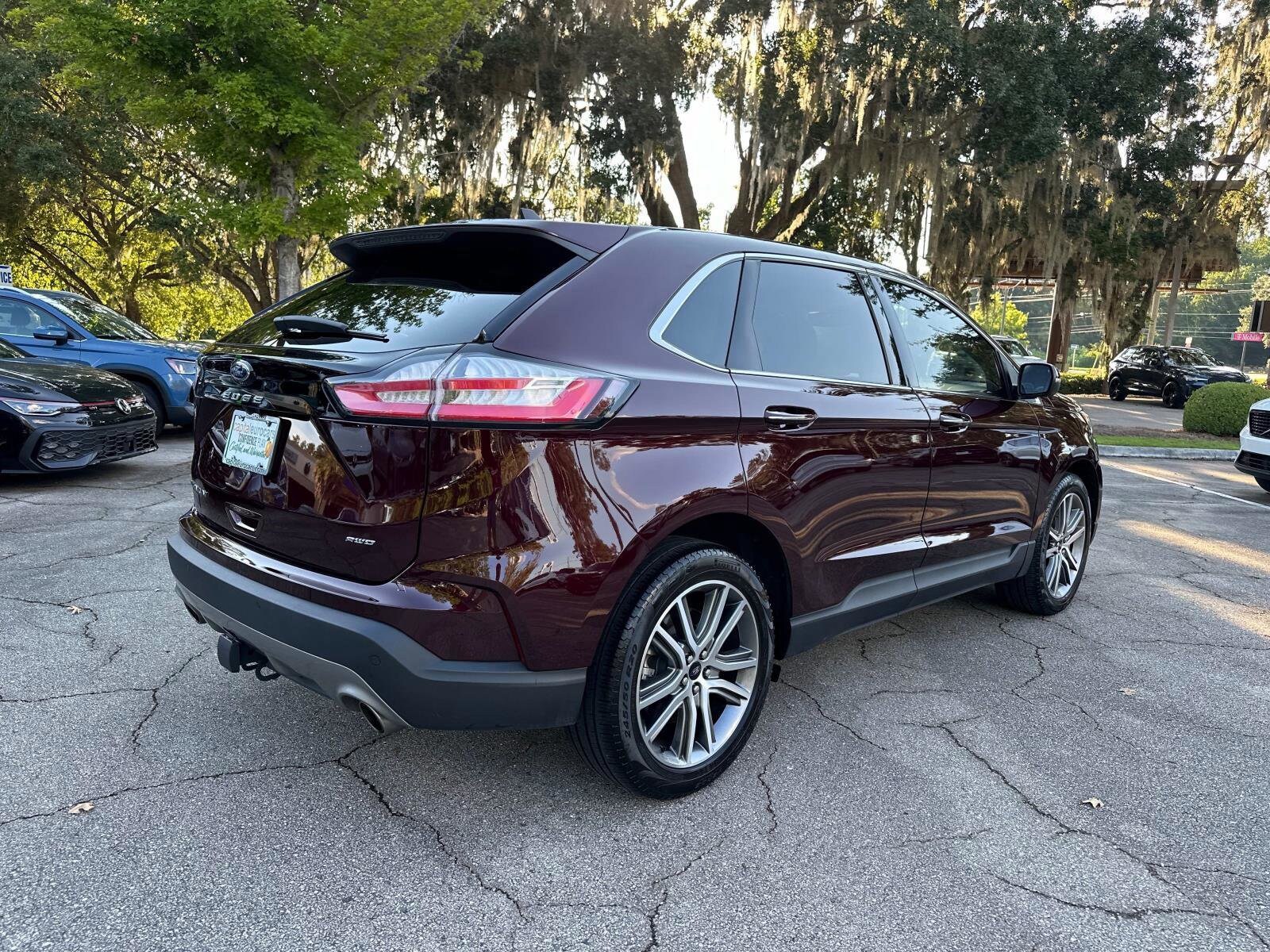2023 Ford Edge Titanium photo 3