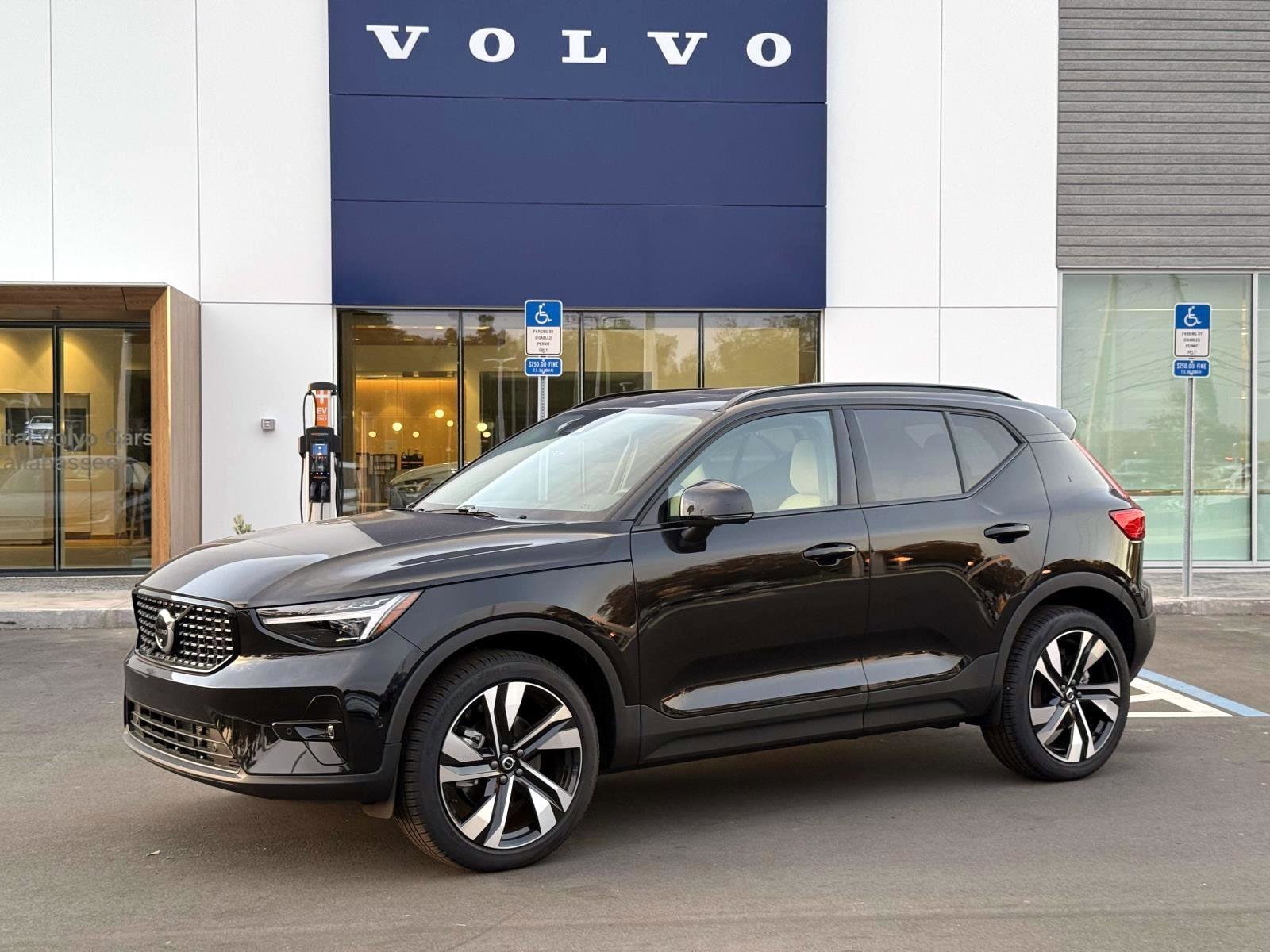 2026 Volvo XC40 Ultra's photo