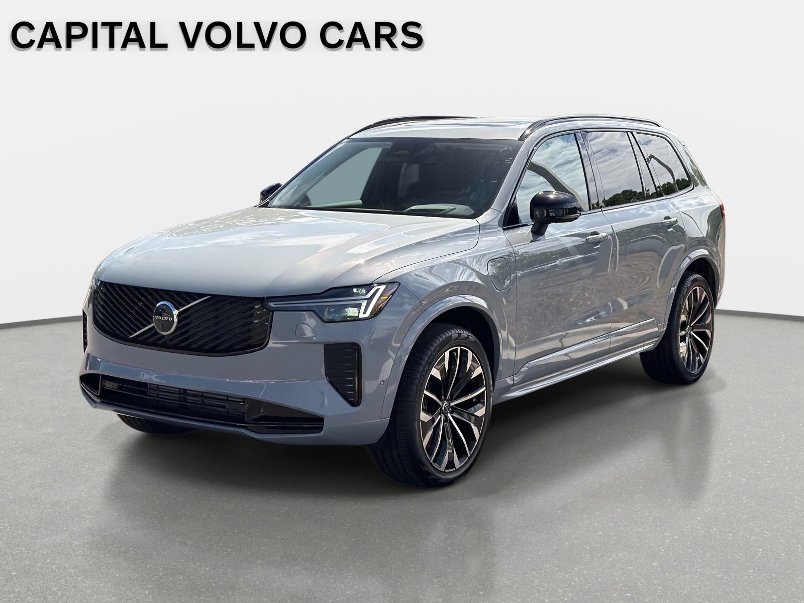 2026 Volvo XC90 T8 Recharge Ultra Dark 4WD's photo