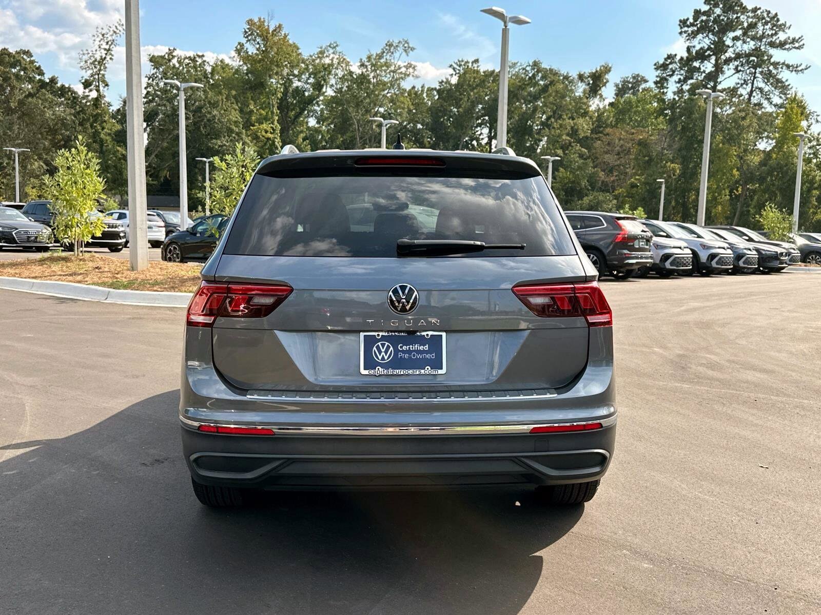 2024 Volkswagen Tiguan Wolfsburg Edition photo 2