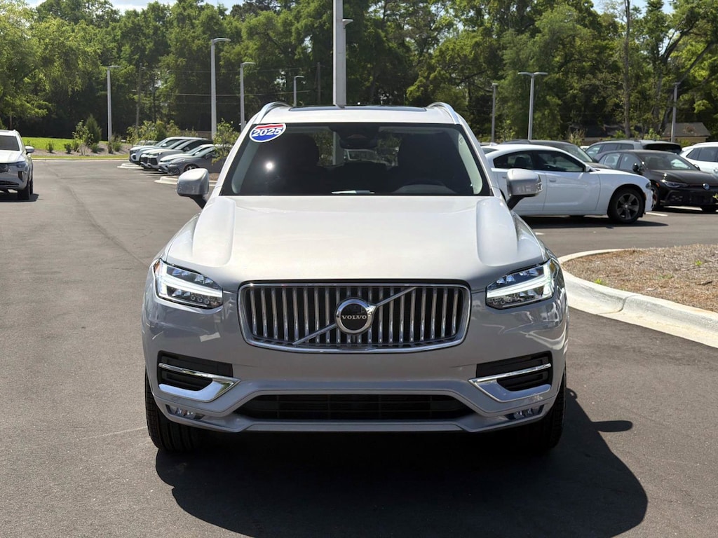 Certified 2025 Volvo XC90 B5 Core SUV