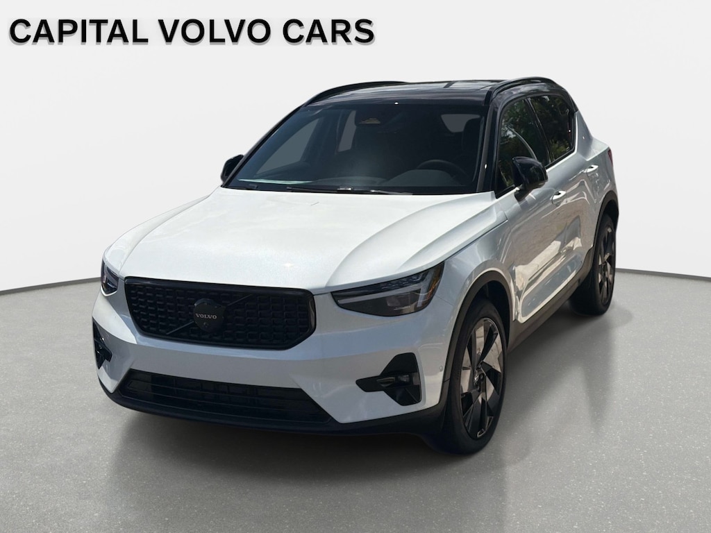 New 2026 Volvo XC40 B5 Ultra Black Edition SUV