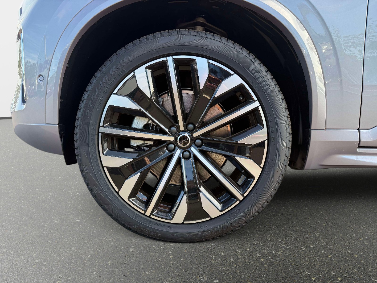 2026 Volvo XC90 Ultra - Photo 9