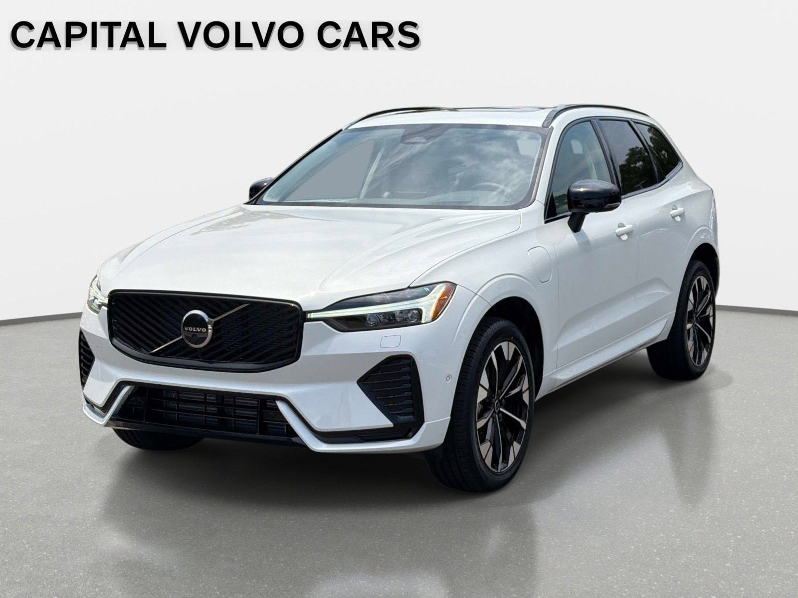 2026 Volvo XC60 T8 Ultra Dark AWD's photo