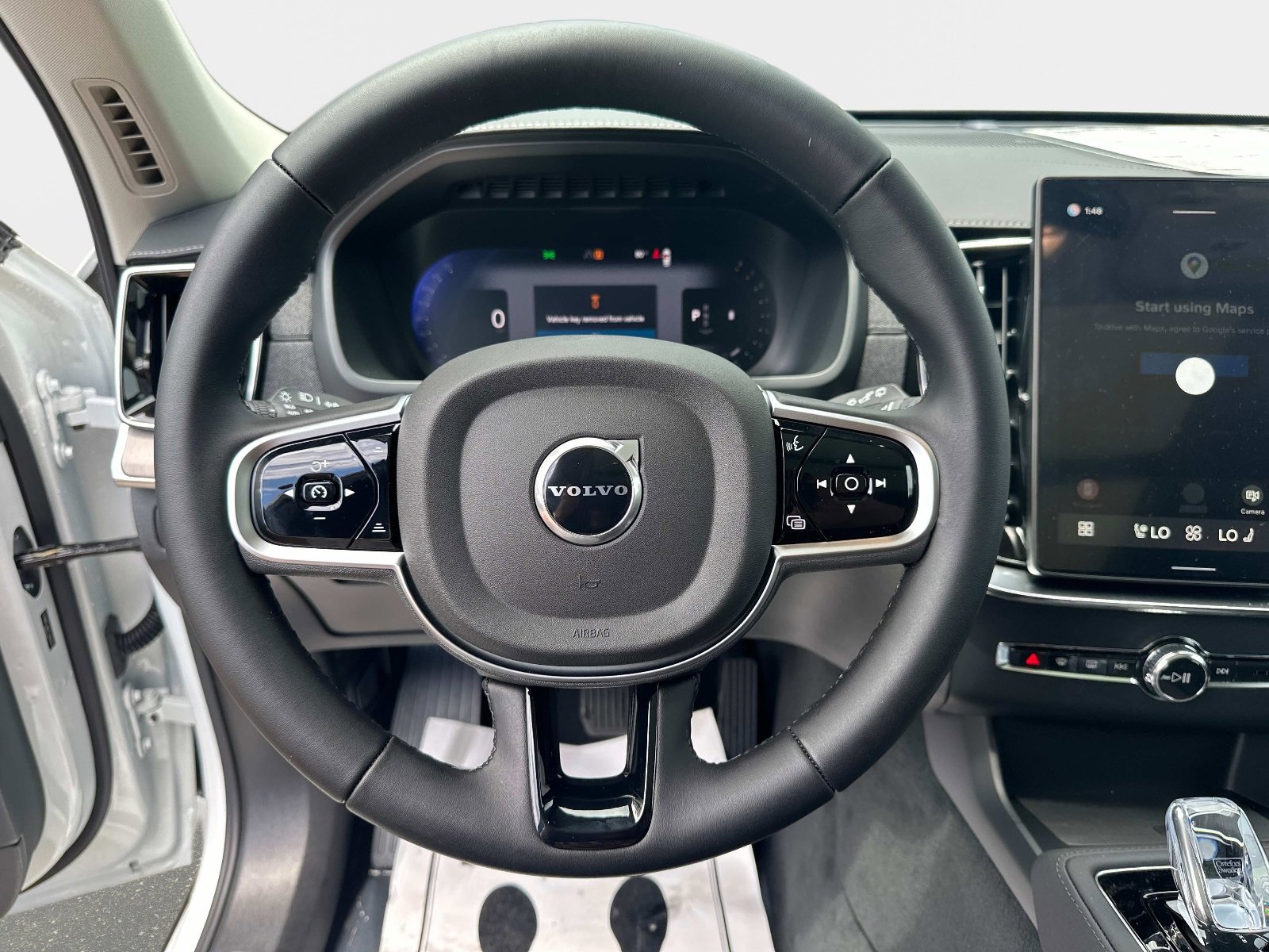 2026 Volvo XC90 Ultra - Photo 23