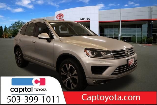 2017 Volkswagen Touareg V6 Wolfsburg Edition's photo