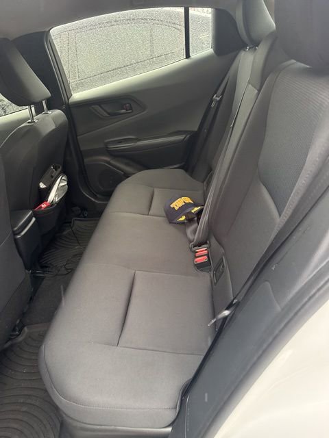 2024 Toyota Prius LE photo 4