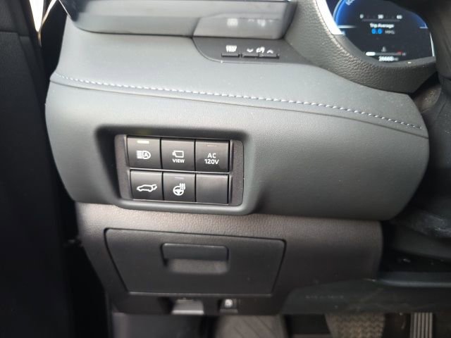 2023 Toyota Highlander Hybrid Limited photo 3