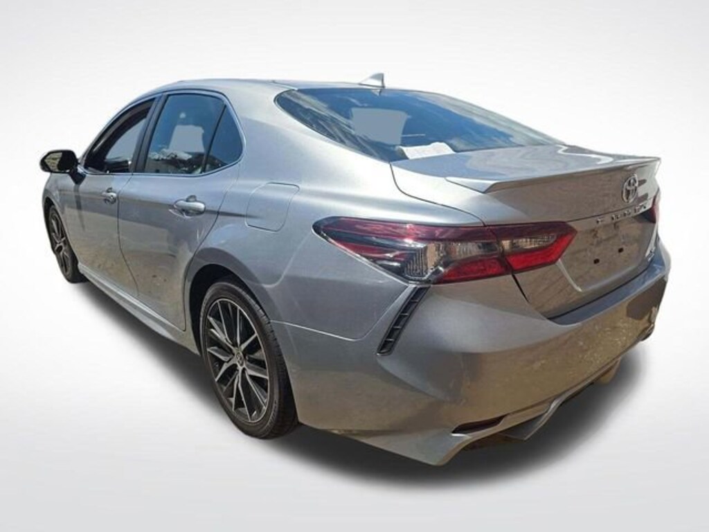 Used 2024 Toyota Camry SE Sedan