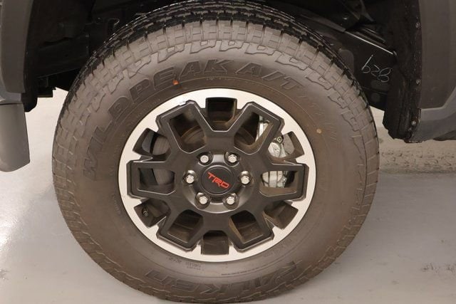 2025 Toyota Tacoma TRD Off Road - Photo 7