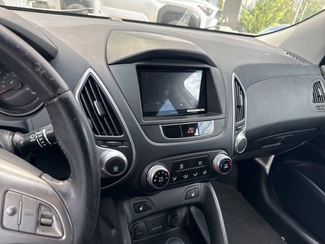 2011 Hyundai Tucson GLS photo 2