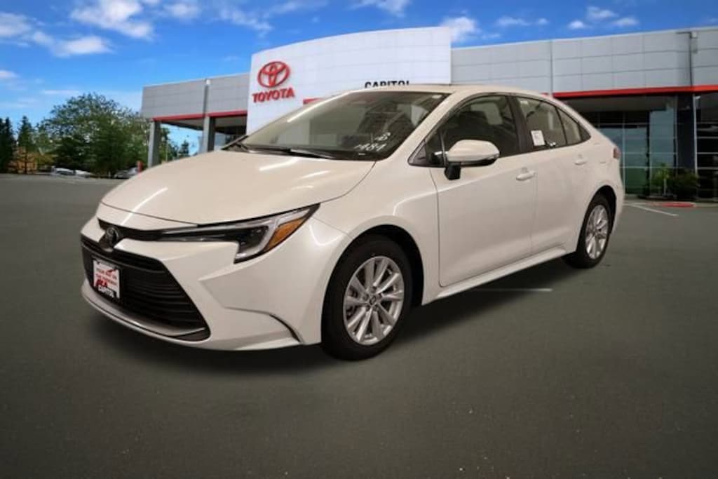 New 2026 Toyota Corolla Hybrid XLE XLE SEDAN