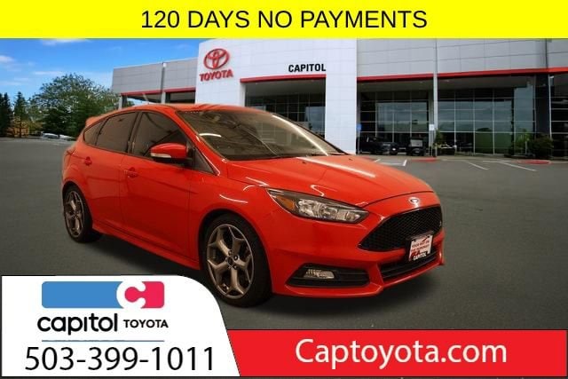 2017 Ford Focus 5 Door Hatch ST's photo