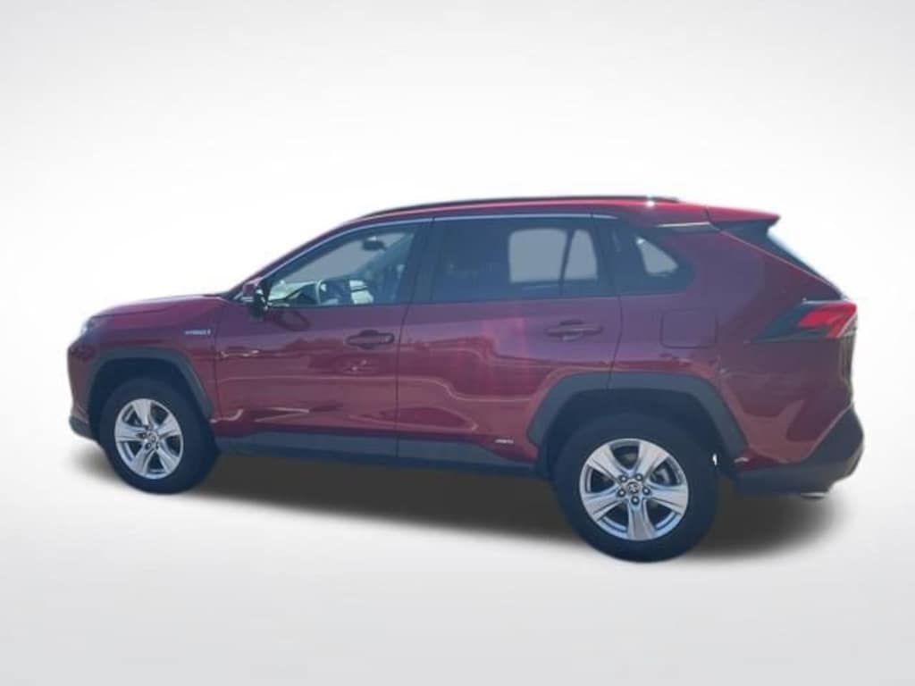 Used 2021 Toyota RAV4 Hybrid LE SUV