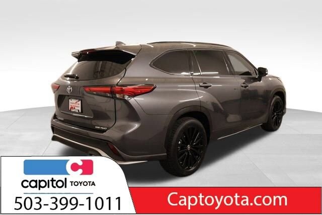 2023 Toyota Highlander XSE photo 2