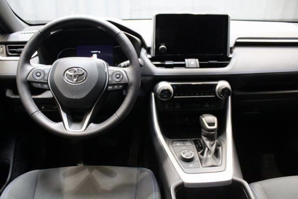 Used 2023 Toyota RAV4 Hybrid SE SUV