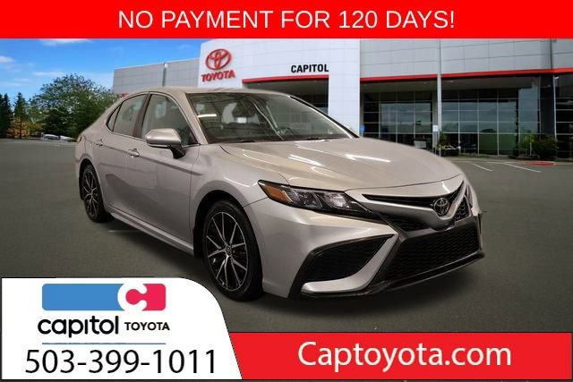 2022 Toyota Camry Sedan 