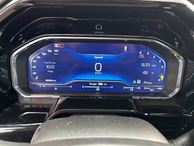 2024 Chevrolet Silverado 1500 LT photo 2